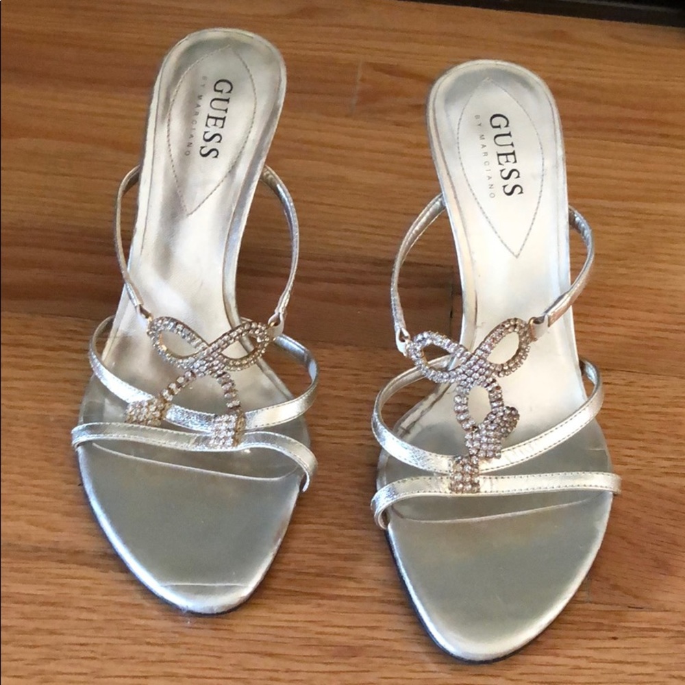 Guess sandal